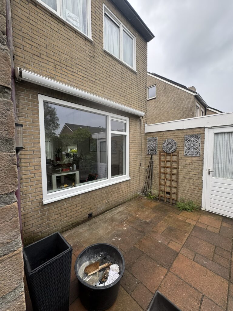 Achter kozijn veendam Kunststof kozijn Veedam achter